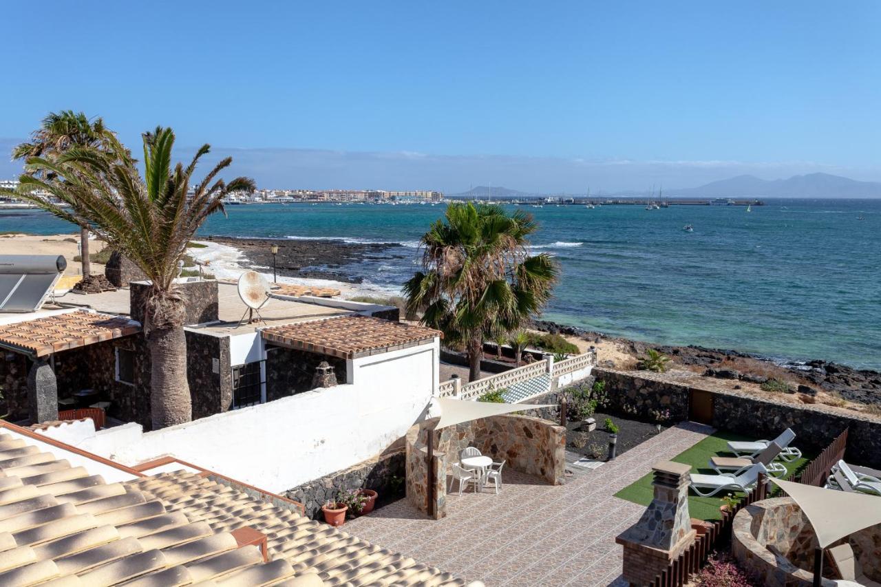 Villa Marina I Beachfront Corralejo By Holidays Home Exterior photo